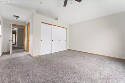 765 NE 93rd Ave, Portland, OR 97220 - Photo 22