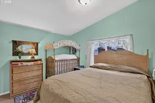 9015 NE Sumner St, Portland, OR 97220 - Photo 10