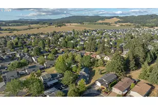 953 N Adams St, Lafayette, OR 97127 - Photo 42