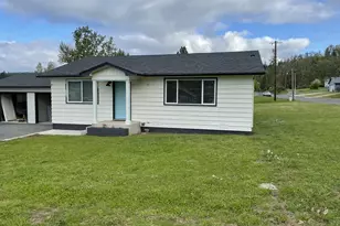 287 E 3rd St, Lowell, OR 97452 - Photo 6