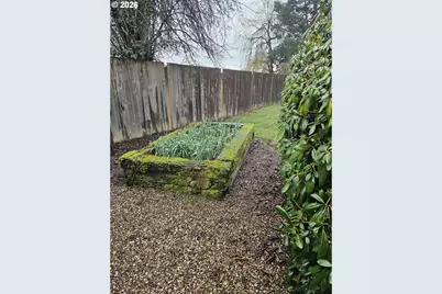 738 S 2nd St, Carlton, OR 97111 - Photo 28