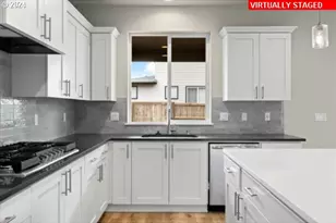 10060 SE Vradenburg Rd, Happy Valley, OR 97086 - Photo 10