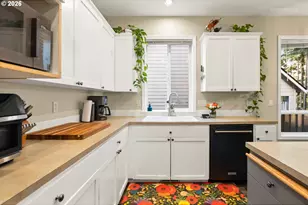 6030 SW Port Orford St, Tualatin, OR 97062 - Photo 12