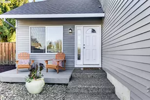 10964 SW 118th Ct, Tigard, OR 97223 - Photo 2