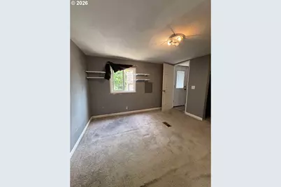 13055 SE Stark St #36, Portland, OR 97233 - Photo 4
