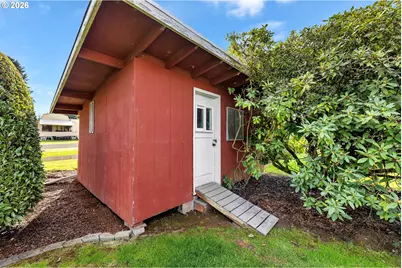 6328 NE 159th St, Vancouver, WA 98686 - Photo 32