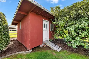 6328 NE 159th St, Vancouver, WA 98686 - Photo 32