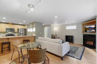 8009 NE 38th Ave, Vancouver, WA 98665 - Photo 10
