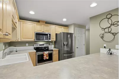 8009 NE 38th Ave, Vancouver, WA 98665 - Photo 12