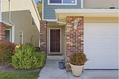 8009 NE 38th Ave, Vancouver, WA 98665 - Photo 4