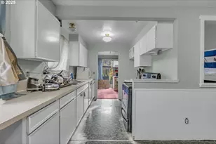 6500 SE Madrona Dr, Milwaukie, OR 97222 - Photo 26