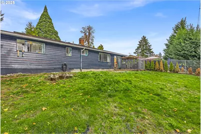6500 SE Madrona Dr, Milwaukie, OR 97222 - Photo 30