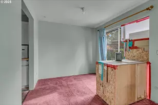 6500 SE Madrona Dr, Milwaukie, OR 97222 - Photo 10