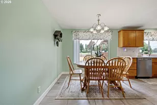 92726 Pebble Beach Ln, Junction City, OR 97448 - Photo 10