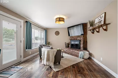 92726 Pebble Beach Ln, Junction City, OR 97448 - Photo 20