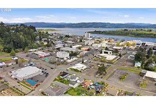 237 S 7th St, Coos Bay, OR 97420 - Photo 26