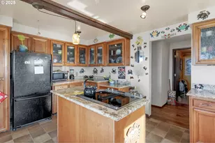 34 NE Williams Ave, Depoe Bay, OR 97341 - Photo 14