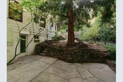 601 SW Chestnut St, Portland, OR 97219 - Photo 30