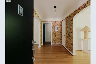 601 SW Chestnut St, Portland, OR 97219 - Photo 6