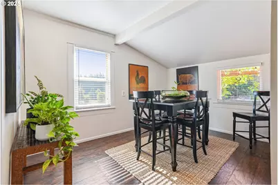 25128 SW Middleton Rd, Sherwood, OR 97140 - Photo 16