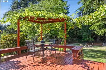 25128 SW Middleton Rd, Sherwood, OR 97140 - Photo 12