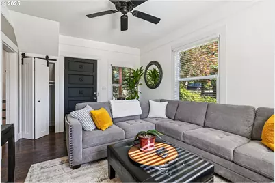 25128 SW Middleton Rd, Sherwood, OR 97140 - Photo 24