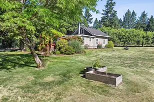 25128 SW Middleton Rd, Sherwood, OR 97140 - Photo 6