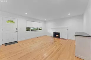 11825 SW Baker St, Beaverton, OR 97008 - Photo 20