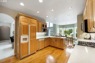2940 Summit Terrace Dr, Eugene, OR 97405 - Photo 12