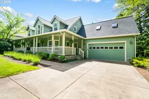 2940 Summit Terrace Dr, Eugene, OR 97405 - Photo 2