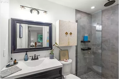 30475 SW Riverwood Dr, West Linn, OR 97068 - Photo 20