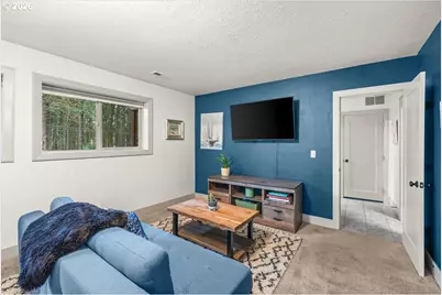 30475 SW Riverwood Dr, West Linn, OR 97068 - Photo 24