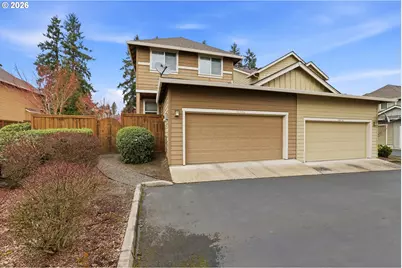 10564 NE Gateway St, Hillsboro, OR 97006 - Photo 38
