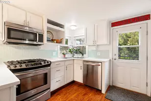 5325 SW Arnold St, Portland, OR 97219 - Photo 12