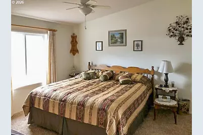 5956 Buckhorn Rd, Roseburg, OR 97470 - Photo 12