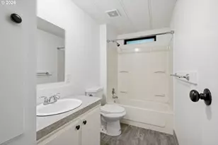 114 Shadywood Ln, Kelso, WA 98626 - Photo 12