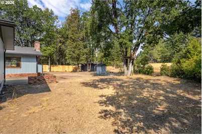 222 Shadywood Dr, Cave Junction, OR 97523 - Photo 14