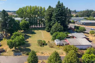 832 Wilsonville Rd, Newberg, OR 97132 - Photo 36