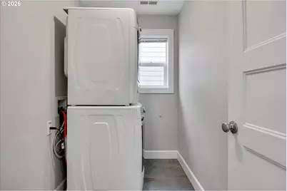 8209 SE 69th Ave, Portland, OR 97206 - Photo 20