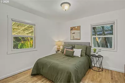 27 SE 85th Ave, Portland, OR 97216 - Photo 18