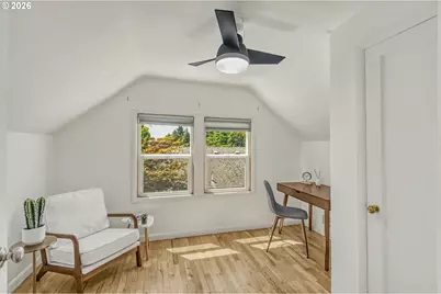27 SE 85th Ave, Portland, OR 97216 - Photo 24