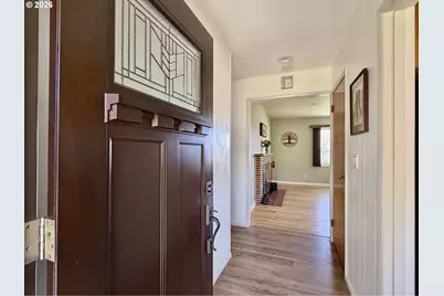 333 W Niagara Ave, Astoria, OR 97103 - Photo 8