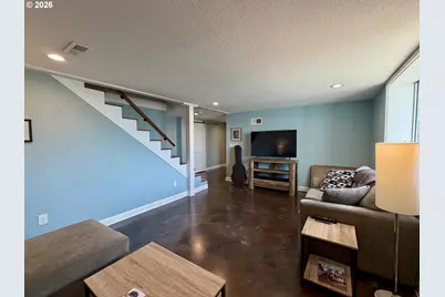 333 W Niagara Ave, Astoria, OR 97103 - Photo 32