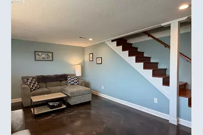 333 W Niagara Ave, Astoria, OR 97103 - Photo 30