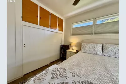 333 W Niagara Ave, Astoria, OR 97103 - Photo 22