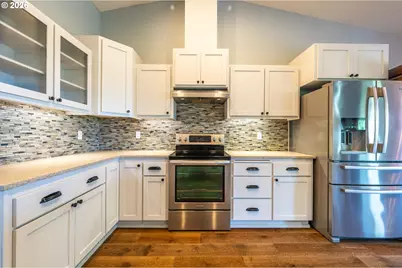 94337 Shelley Ln, Coquille, OR 97423 - Photo 16
