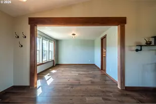 94337 Shelley Ln, Coquille, OR 97423 - Photo 10