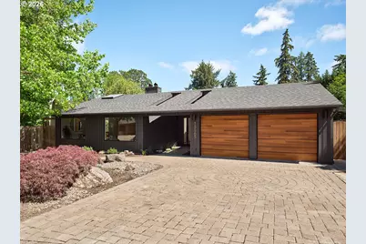 15565 SW Bristol Ln, Beaverton, OR 97007 - Photo 2
