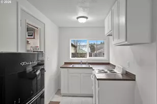 1702 Augusta St, Eugene, OR 97403 - Photo 24