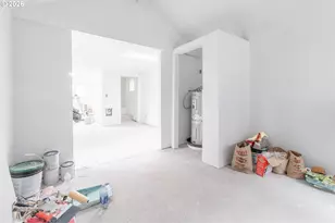 1702 Augusta St, Eugene, OR 97403 - Photo 36